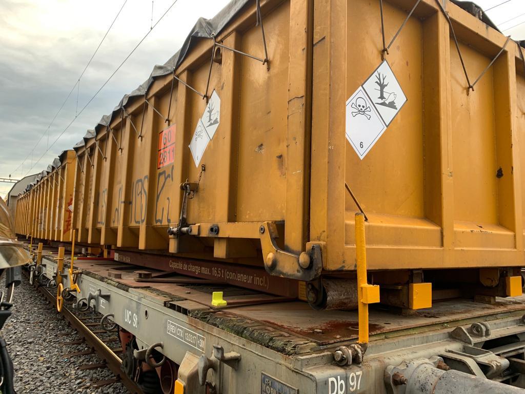 Fuite de liquide à la gare de triage de Denges

polvd.info/2lzcdQI