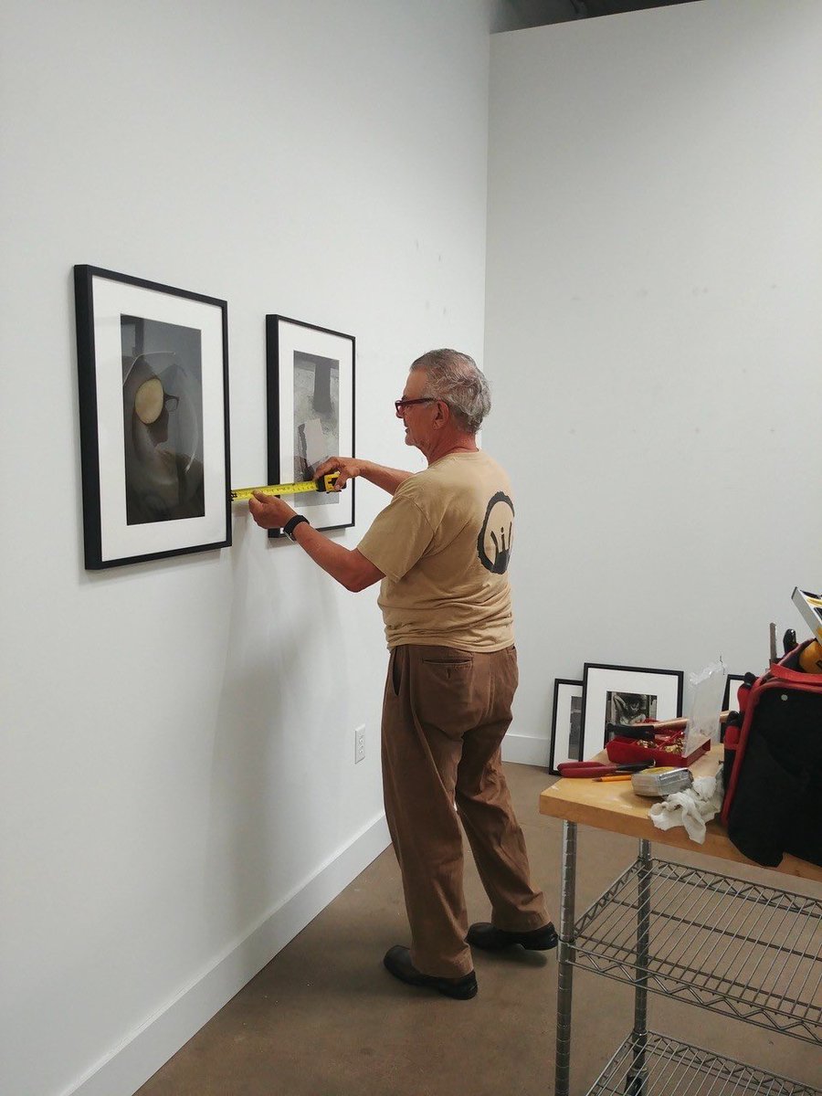 PDNBGallery's tweet photo. Men at Work: #BurtFinger & Don Netzer installation images. SATURDAY, SEPTEMBER 7th from 5-8 PM, OPENING RECEPTION-TWO NEW SOLO SHOWS: #VadimGushchin & #JeffreySilverthorne. These are two very different artists. JEFFREY SILVERTHORNE will be attending the opening! #MeetTheArtist https://t.co/3oQjYpLoDu