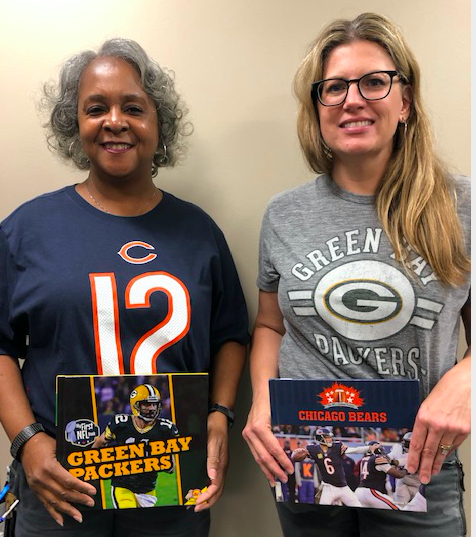 MannLibrary's tweet photo. Are you ready for some READING!  We are ready for some READING! We began checking out books this week to our Bears, Packers and other fans of READING! #oakpark97, #libraries97, #Mannschool, #WeAreD97 https://t.co/NRSKxVEZTt