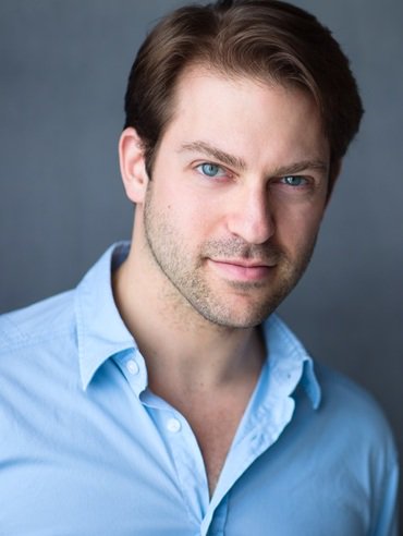 lsqtheatre's tweet image. Have you got back in to the #StrictlyComeDancing swing yet? Last year's winner, @keviclifton, joins leading man @JRobyns  for an evening of songs on September 22nd.

leicestersquaretheatre.ticketsolve.com/shows/873603414