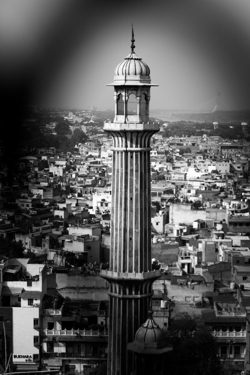 TourismHalal's tweet photo. #OldDelhi or #PuraniDilli the #WalledCity of #Delhi founded as #Shahjahanabad in 1639 

#halaltravelplanner #halaltourism #halaltravel #visitdelhi #visitindia #travelIndia #halaltrip #halaltripindia #halaltourismindia #culture #heritage #indianheritage #bestindiantours #besttours https://t.co/UxfMN2C7Kt