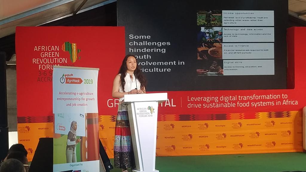 ImpactHubAccra's tweet photo. Our 2nd keynote is by Meng Zeng Digital Agriculture and Innovation Officer @FAO talking on the topic "Agribusiness and digital opportunities for youth".
FAO organizes #HackAgainstHunger for youth entrepreneurs, this is one of the ways they empowering the youth.
#PitchAgriHack https://t.co/cGsNhRuCn3