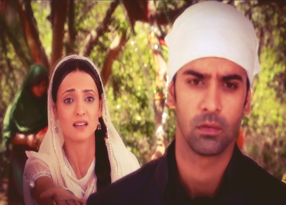 "Aapki mannat ki chavi gir gayi " #Arshi  #RabbaVe  #IPKKND #SanayaIrani  #BarunSobti