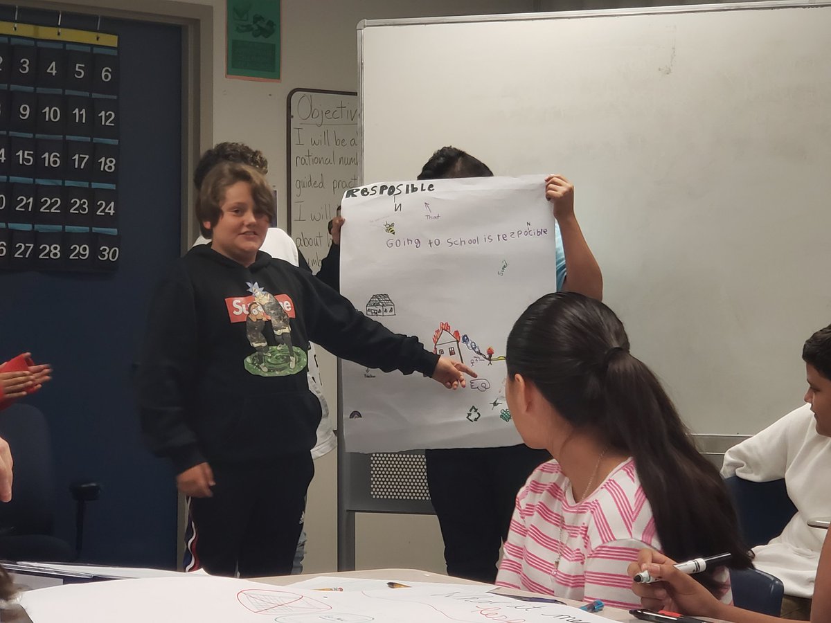7th grade students displaying and discussing what responsibility looks like! Thank you <a href="/MsRachelKRose/">Rachel Rose</a> for allowing me to observe your classroom. Great things are happening <a href="/WAISSBISD/">Westchester Academy</a> #SocialEmotionalLesson