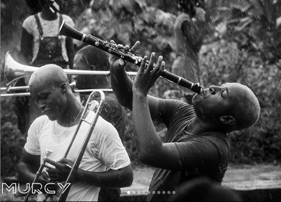 ODRacial's tweet photo. #PoderAfro Recuperamos esta maravillosa foto de @eLmuRCy_fotógrafo colombiano que retrata en esta ocasión las fiestas del municipio de Tadó en el Chocó, pacífico colombiano.
@renacientes @UniandesDerecho https://t.co/fvCGfvCmsU
