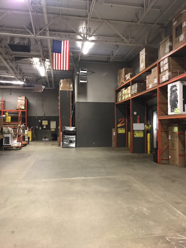 THD1NightOps's tweet photo. After 2600 cartons, packing down 45 pallet spots, no freight left behind, Only pallets and RTV’s left in a trailer.           #district25receivingchallenge #itsalwaysariverat6646 #nothingstoredintrailers @Jaime_HD_D25 @LoseeHD@depot0614 @THDMario0614 @THDBobT @Rob_HDnights https://t.co/pMRYwqdIvX