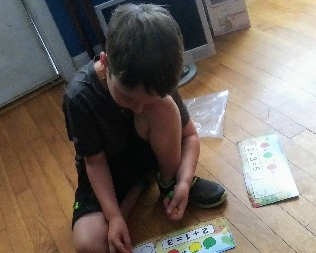 lpriceut01's tweet image. Learning in a Variety of Ways 😍 #outdoorclassroom #mathandlanguage #boardgamesforthewin #littleengineerslearningacademy #pricelessparadisefarm #fearfullyandwonderfullymade #withPricelessJules