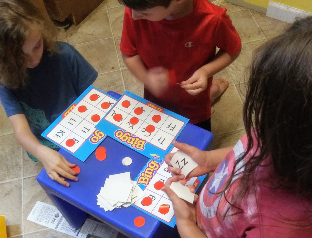 lpriceut01's tweet image. Learning in a Variety of Ways 😍 #outdoorclassroom #mathandlanguage #boardgamesforthewin #littleengineerslearningacademy #pricelessparadisefarm #fearfullyandwonderfullymade #withPricelessJules