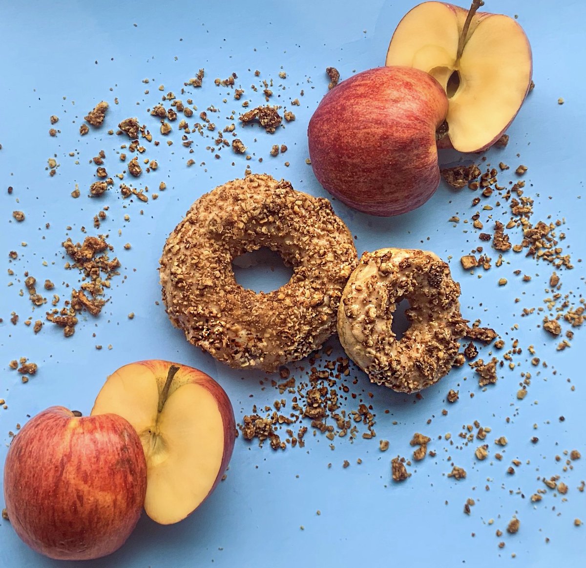 letroudebeigne's tweet photo. MAINTENANT DISPONIBLE, croustade aux pommes!
***
NOW AVAILABLE, Apple Crumble!

#applecrumble 
#fallflavors https://t.co/pU2CfHp73m