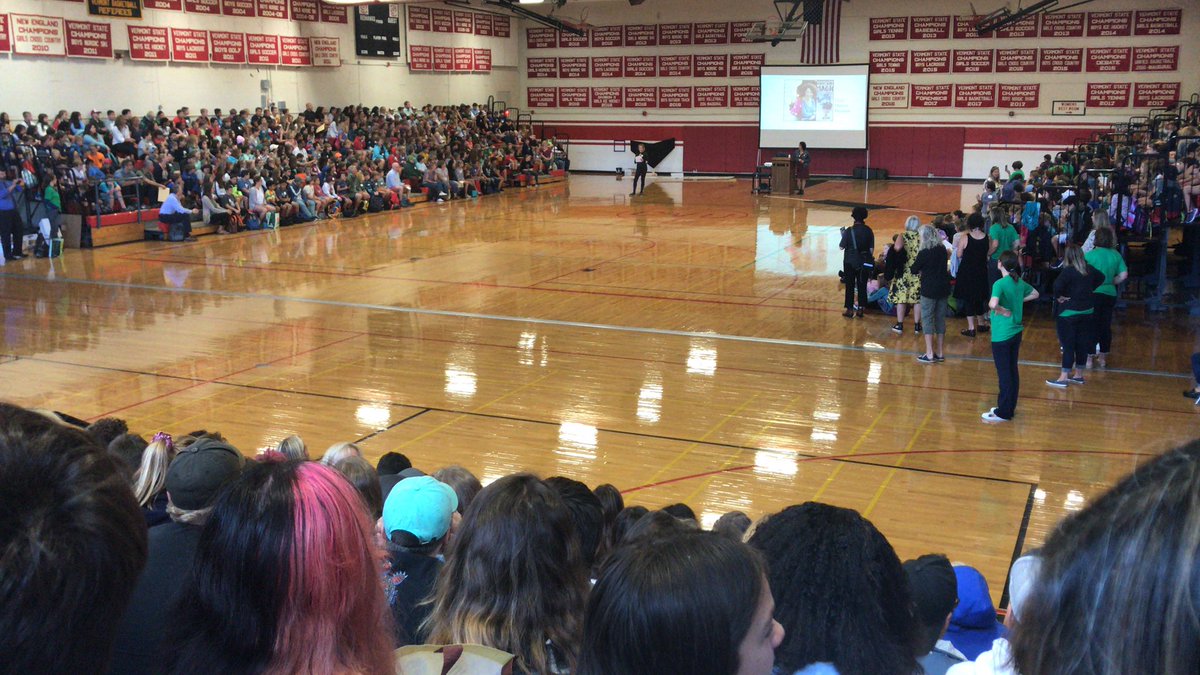 modonnell66's tweet photo. CVSD Common Read Celebration Day - here we go!!! https://t.co/nDnELT6XjL