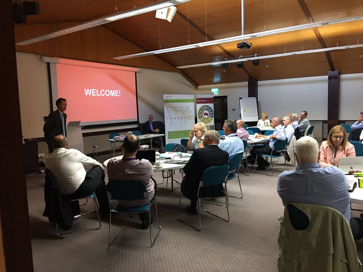 jerseychamber's tweet photo. A busy afternoon & great turn out from @jerseychamber committee members engaging with @GovJersey with consultation on the Island Plan #Chamber #ChamberMembership #Jersey #FutureJersey https://t.co/SBk6v41rh5