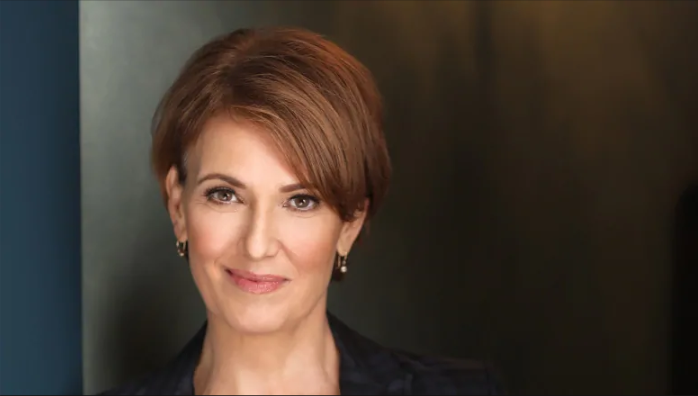 PresidentCBCRC's tweet photo. Congratulations @CBCGloria on your induction to the Order of Canada! Such an honour for you  and, of course @CBCRadioCanada. You've made extraordinary contributions to Canadians over your many years of service and we are very grateful! https://t.co/o3P7rm1NmP