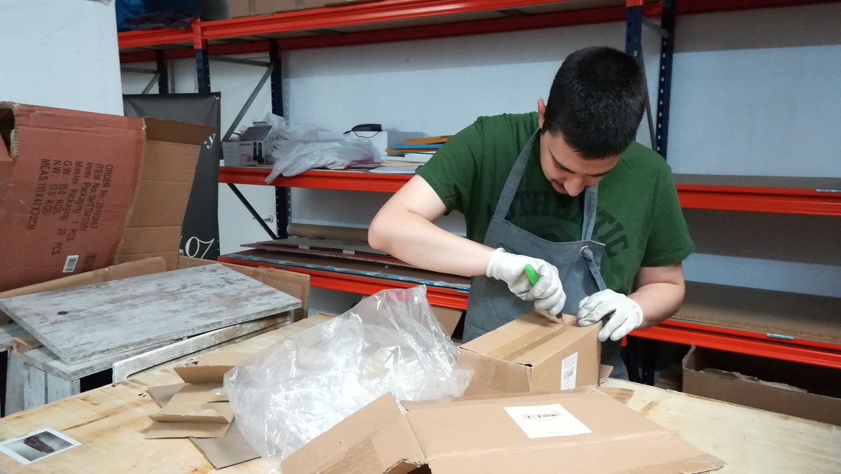 Seguimos apostando por la #FormaciónDual para mejorar la #empleabilidad de las personas con #TEA. Este año, gracias a  <a href="/educaciongob/">Ministerio de Educación, FP y Deportes</a>, 24 usuari@s de <a href="/asociacionpauta/">Asociación Pauta</a> <a href="/Asoc_Desarrollo/">Autismo Albacete</a> @autismoburgos y <a href="/Autismo_Sevilla/">Autismo Sevilla</a> se han beneficiado del programa ow.ly/J22C50vXQgz