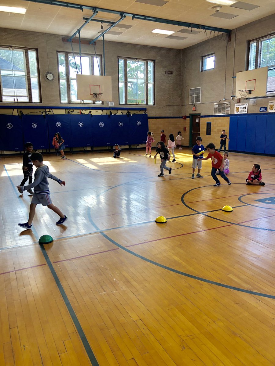 Ms. Lamb doesn’t waste any time getting <a href="/1BFirstGrade/">1-B First Grade</a> instantly active.  Walking Line Tag (spatial awareness) FUN!  Following directions, getting used to the routine, space &amp; noises in the gym.  And of course, working together.  #BakerPE <a href="/King_PhysEd/">Mr. King</a>
