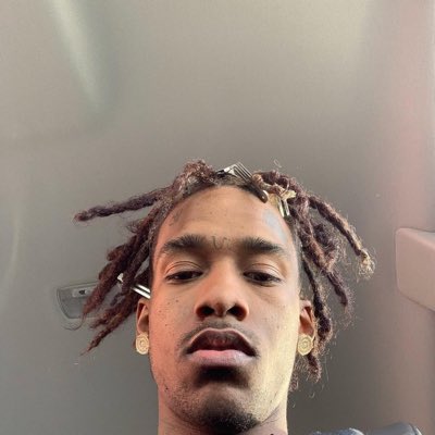 #NewProfilePic https://t.co/hvcsuDnYte<a href="/tag/newprofilepic"class="tags">#NewProfilePic</a>