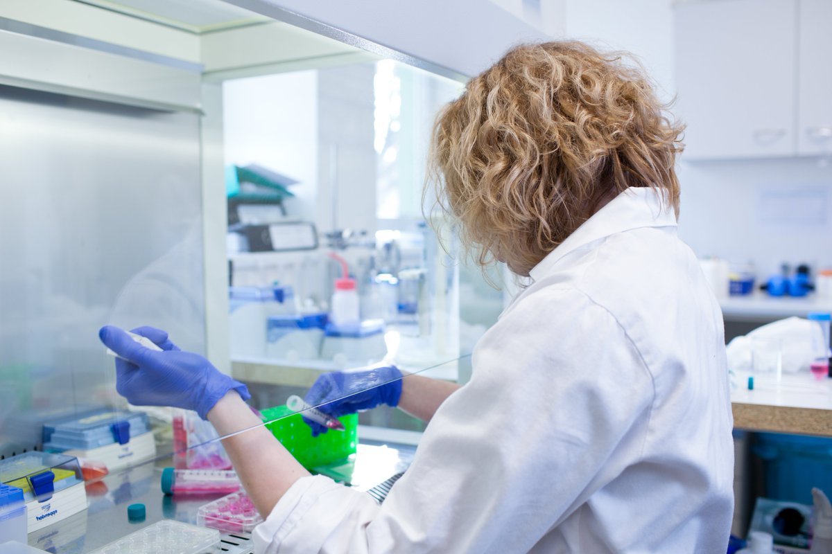 Masonic_Charity's tweet photo. We’re celebrating giving over £10M to groundbreaking #medicalresearch! Thanks to our grants, #PhD students have been able to break into the world of research to lead on pioneering studies, helping to change lives. Explore more: https://t.co/gU8wA54AXv #InternationalDayofCharity https://t.co/ypNMzxtkxJ