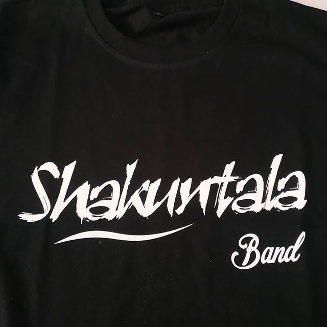 createes101's tweet image. Shakuntala Band @shakuntala_band
Thx to Pak Eko 😊🙏 #sablonkaos #sablonsemarang #konveksi #konveksikaos #konveksisemarang #vendorkaos #vendorsemarang #kaos #kaosgildan #kaossemarang #kaosgondes #kaoscouple #kaosmurah #kaoscowok #sablonsatuan #sablonma… ift.tt/32AYmcZ