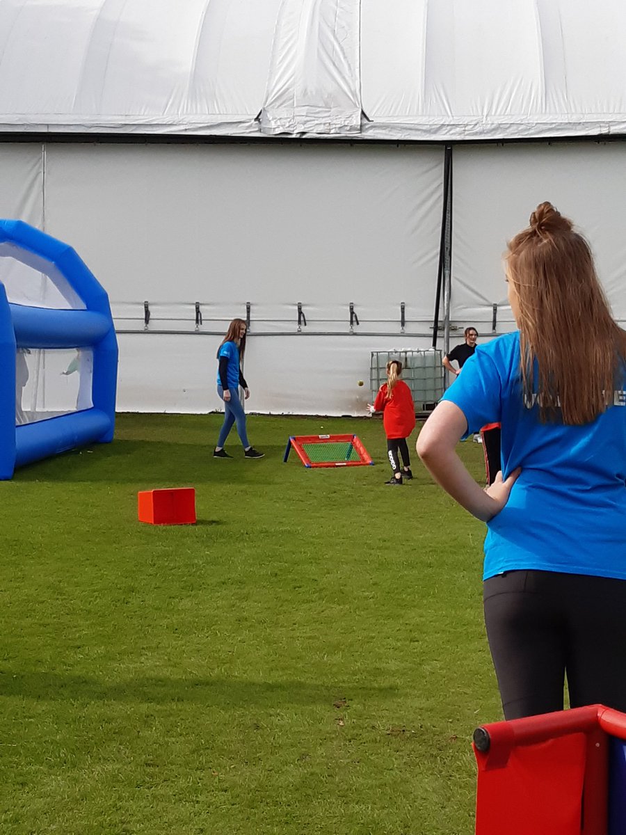 Great session with the <a href="/BaldragonPE/">Baldragon PE</a> Sports Leaders <a href="/T20WorldCup/">T20 World Cup</a> .  Led lots of activities with local primary schools, did themselves and the school proud! #opportunities #partnerships