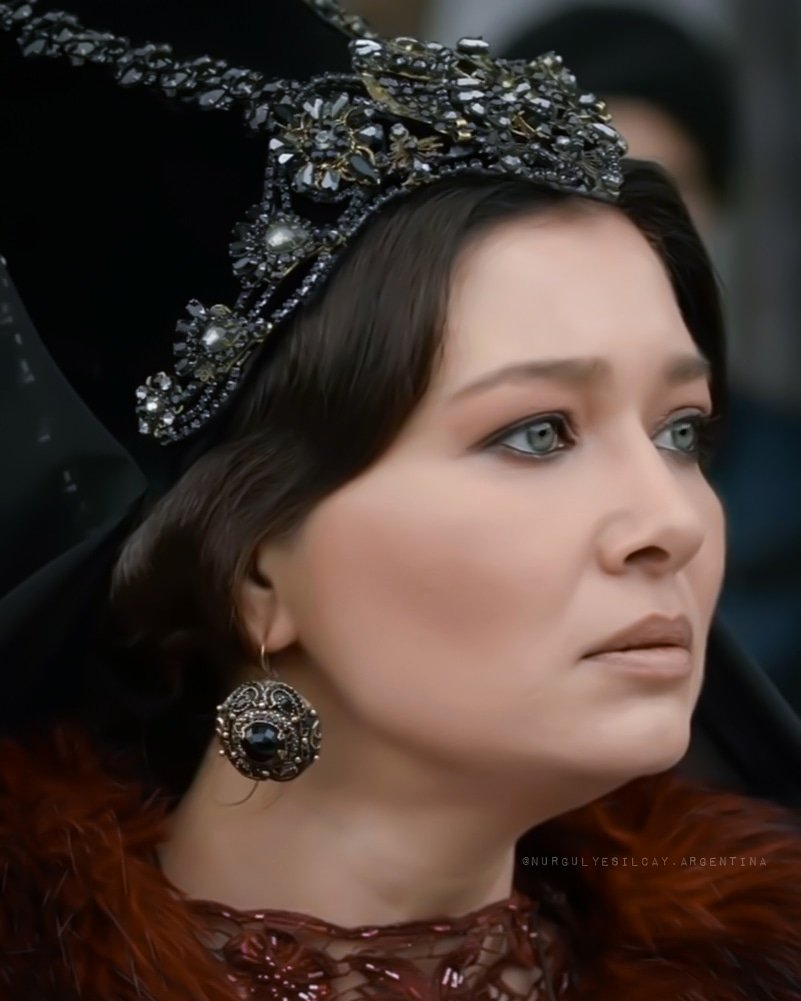And finally #KösemSultan edit 👑  <a href="/nrglyslcy/">Nurgül Yeşilçay</a> #nurgulyesilcay