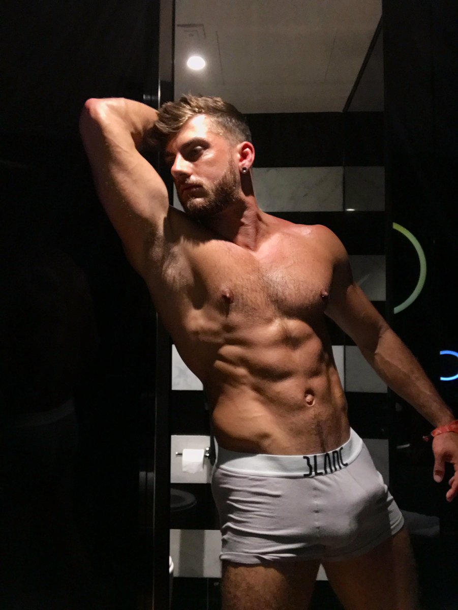 Zac Smith Top 1% on OnlyFans.