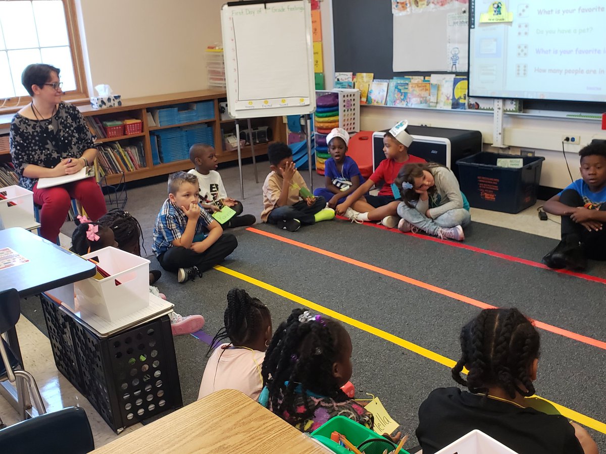 SCSDEnrichment's tweet image. Van Duyn champs starting their day.