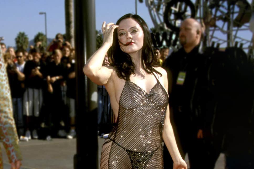 Today is Rose McGowan\s 46th birthday! Happy Birthday legend 