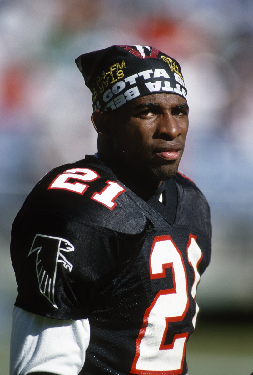 BleacherReport's tweet photo. Deion Sanders is the only athlete ever to score an NFL touchdown and hit an MLB home run in the same week

30 years ago today: 3-for-5 with HR, pair of doubles

Five days later, returns punt 68 yards for a TD in his NFL debut

Legend 💯 https://t.co/S6l8RhU2H7