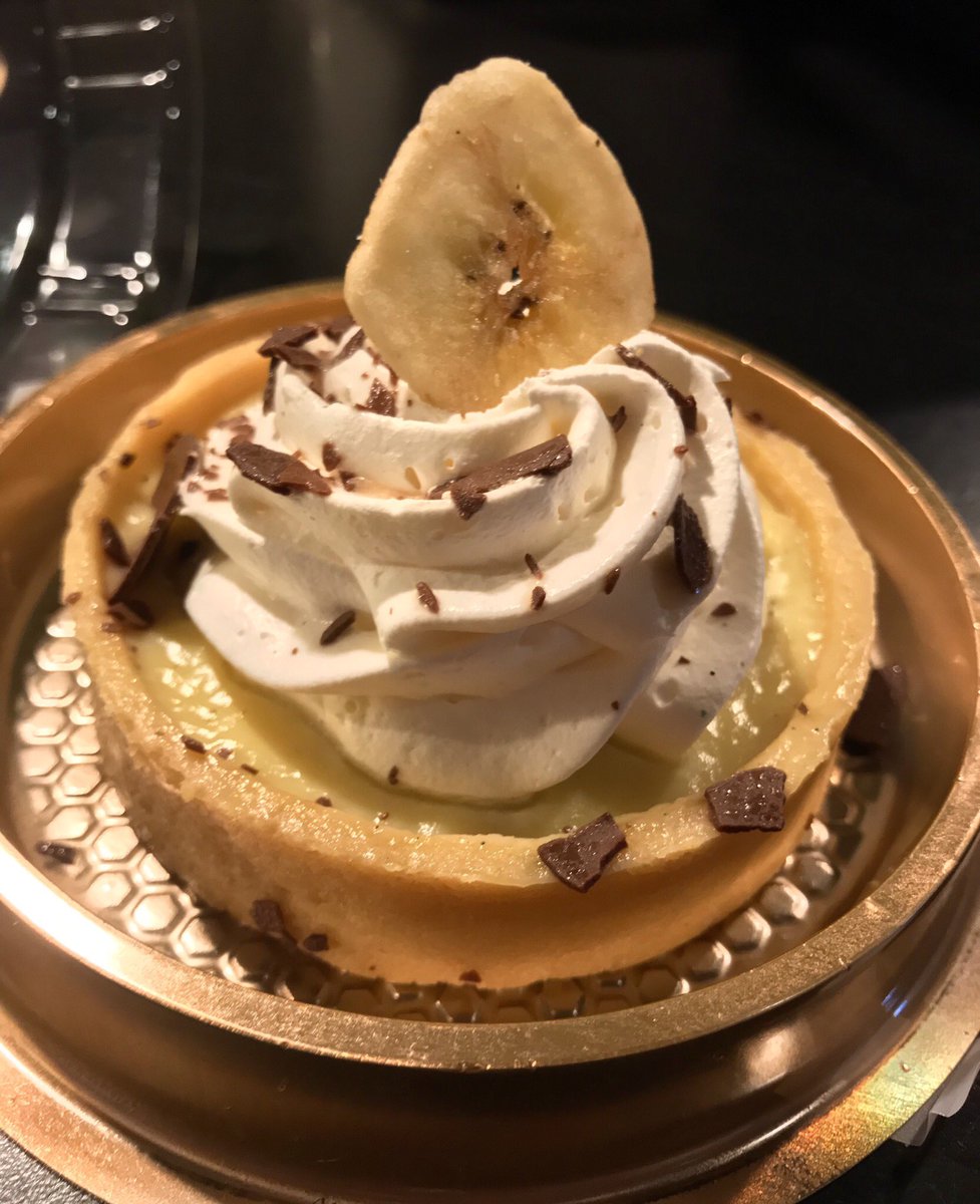 HOUInspCatering's tweet photo. We are celebrating the start of Theater District season sweetly~enjoy these delicacies at Jones Hall for the Performing Arts & Wortham Theater Center this fall. #theaterdistrictsweets #houstonsymphony #houstongrandopera #houstonballet #spahouston #wearelevy #houstonisinspired https://t.co/uA2Y3FyGXm