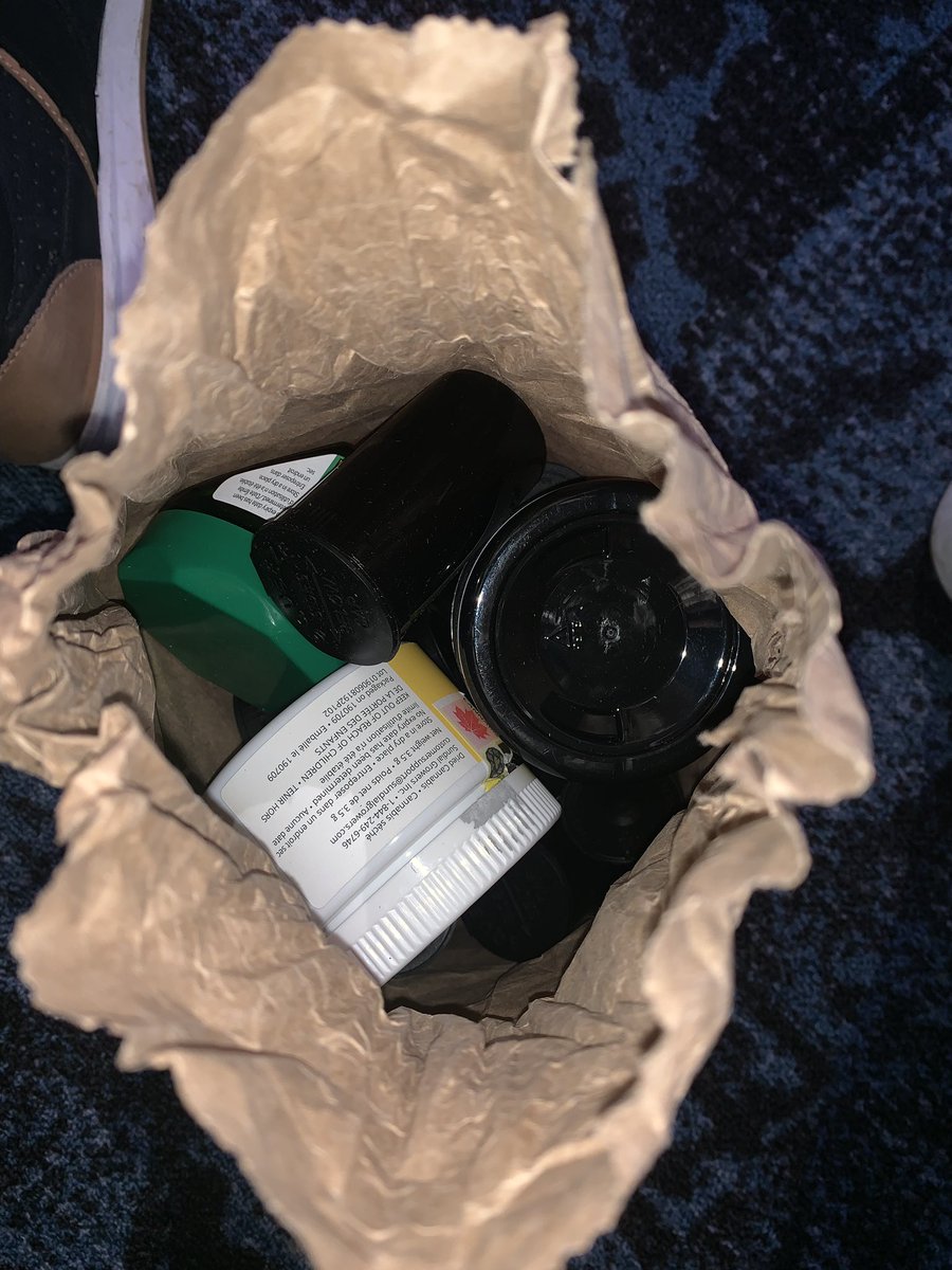 BettingBruiser's tweet image. If you see me at #MJBiz ... make sure to stop and introduce yourself. I got a brown paper bag of cannabis and business cards to hand out. #PotStocks