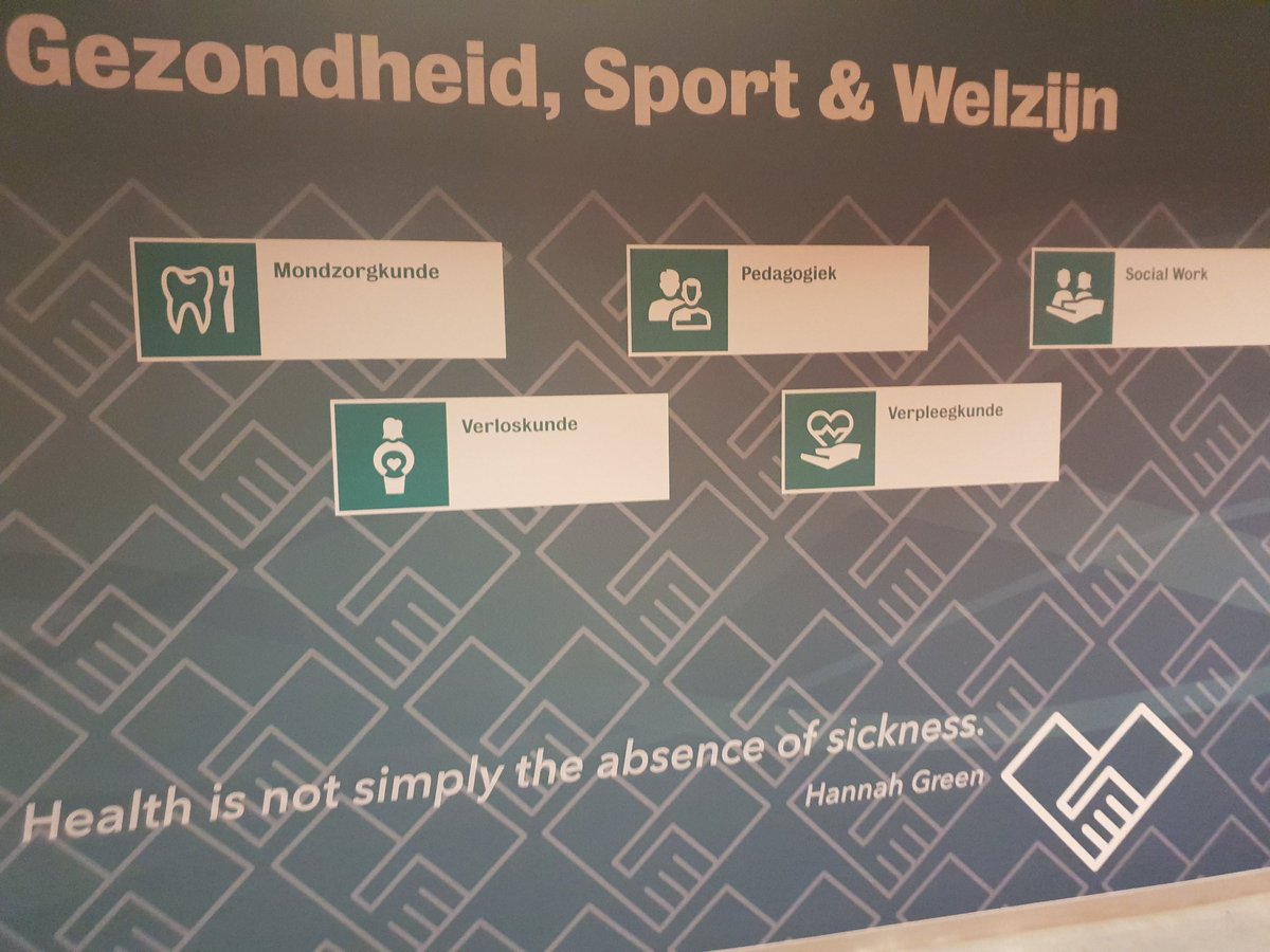 Vandaag college gegeven aan de studenten #Pedagogiek die een specifieke minor volgen over #samengesteldegezinnen.
De docenten hebben deze minor ontwikkeld na het volgen van de opleiding tot stiefplan-coach #zaadjes #groei #studenten #Inholland bit.ly/2lWX3ow