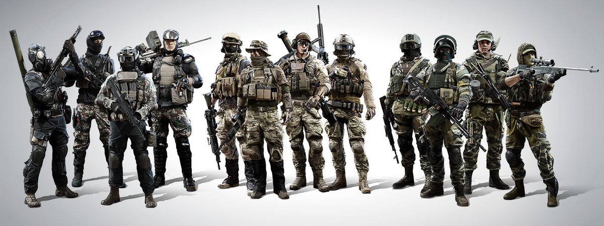 Mirad! El médico, ingeniero, apoyo y francotirador, de cada bando.
Estadounidense, chino y ruso, sencillo y bonito. La personalización más importante estaba en las armas y vehículos. No en los trajes. #Battlefield4
¿Alguien más echa de menos esto?