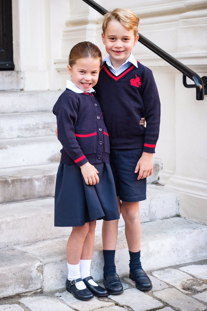 The Duke and Duchess of Cambridge are very pleased to share a photograph of Prince George and Princess Charlotte at Kensington Palace this morning.

The photo was taken shortly before Their Royal Highnesses left for Thomas's Battersea ✏️📚🏫
