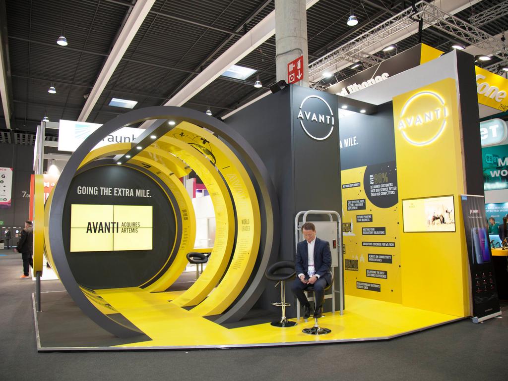4WallEurope's tweet photo. From experiential LED cubes to bold high-resolution LED walls - we delivered a wide range of exciting event technology at Mobile World Congress 2019 > https://t.co/D4uGqXp2gx
#ledhire #MWC19 https://t.co/w6nzPEsEVr