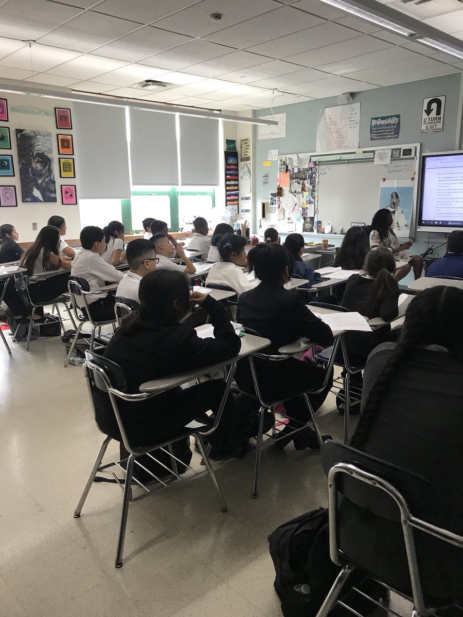 Jfadel's tweet photo. First day of school at All City Leadership #BackToSchoolNYC #WeAreBrooklynNorthStrong #ChampionsForChildren #FKOS @NYCSchools @BKNorthNYCDOE https://t.co/LeOxQ0lz6i