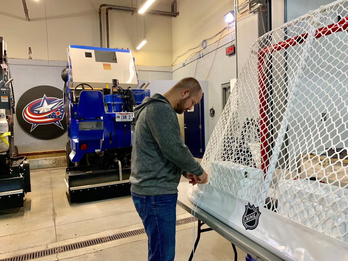 KarenDavis2020's tweet photo. Lots of season prep going on ⁦@NationwideArena⁩ one week out from the start of training camp. Just noticed ⁦@GreatZambino1⁩ stringing the new nets. #CBJ https://t.co/X1O22SwZeg