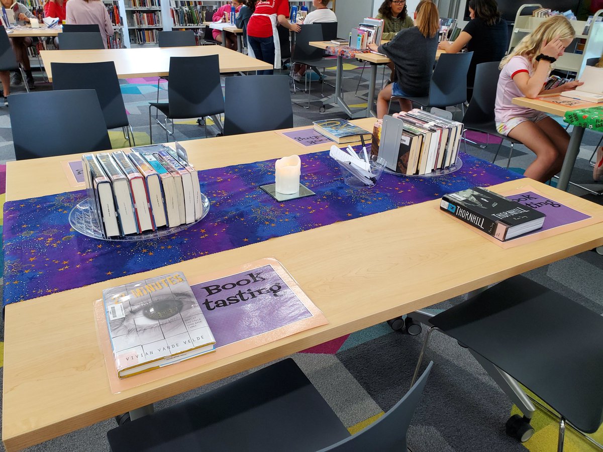 dreeder1's tweet photo. Book Tasting event is going well- 9 classes so far and 266 checkouts!!! https://t.co/d6pdBeu0yD