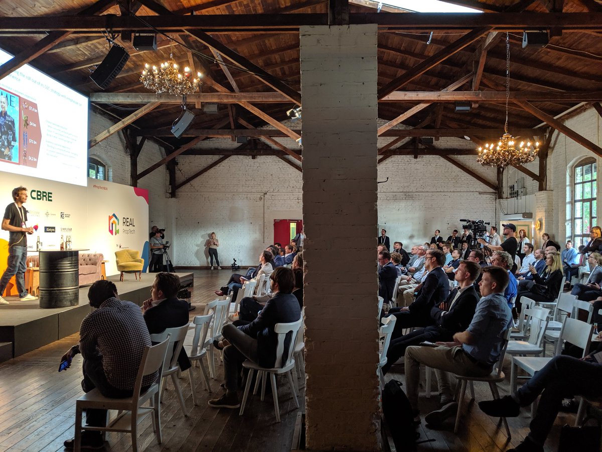 edparsons's tweet image. Another cool room to present to.. talking smart cities and #proptech at #PropTechBLN -tldr it&apos;s all about the people !