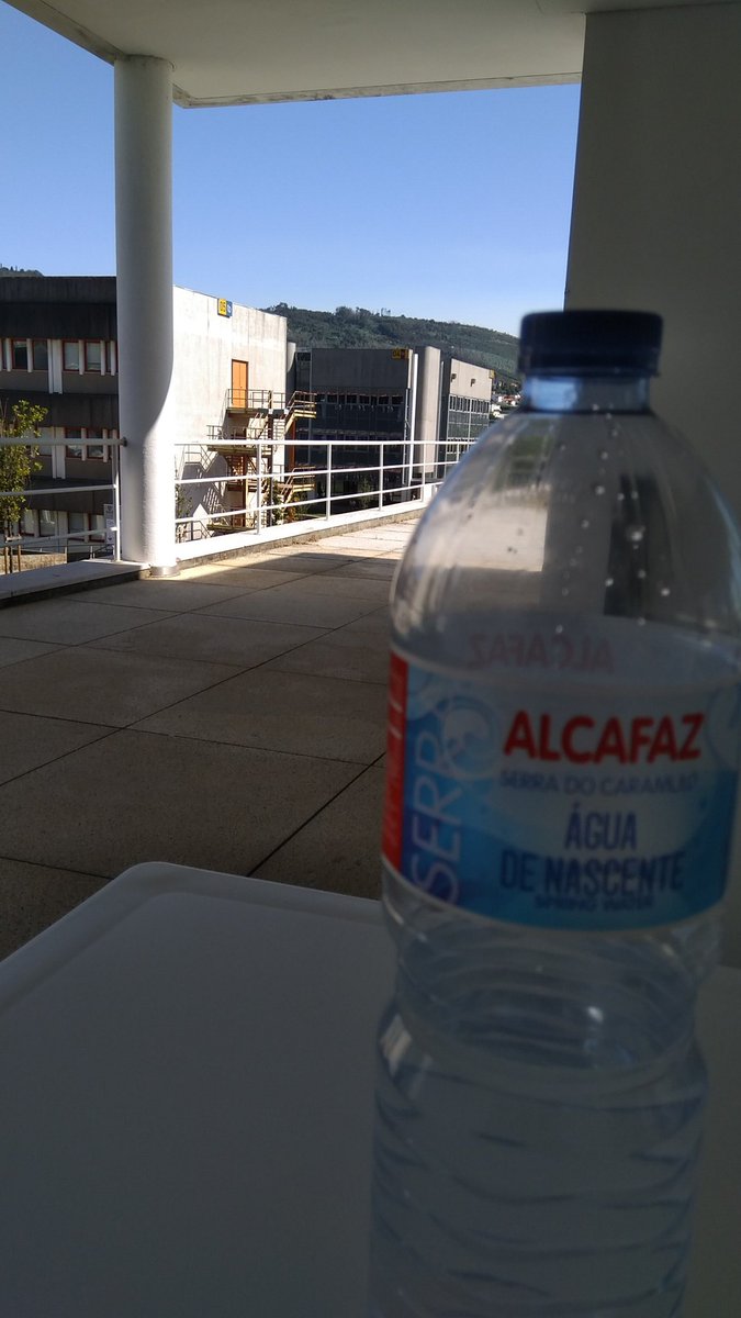 ojoaorui's tweet photo. Working hard! #lifeIsHard #waitingLife #tiktok https://t.co/YmDt9ZujuB