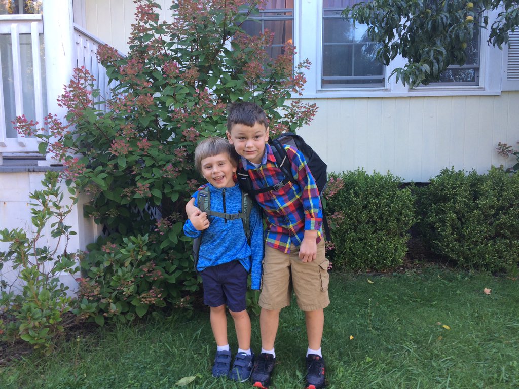 Ms_Pelcher's tweet photo. Happy First Day! Back to @SCSDMontessori  for the boys and @HenningerSCSD for me. It’s going to be a great year! #SCSDFirstDay https://t.co/IuelSernPl