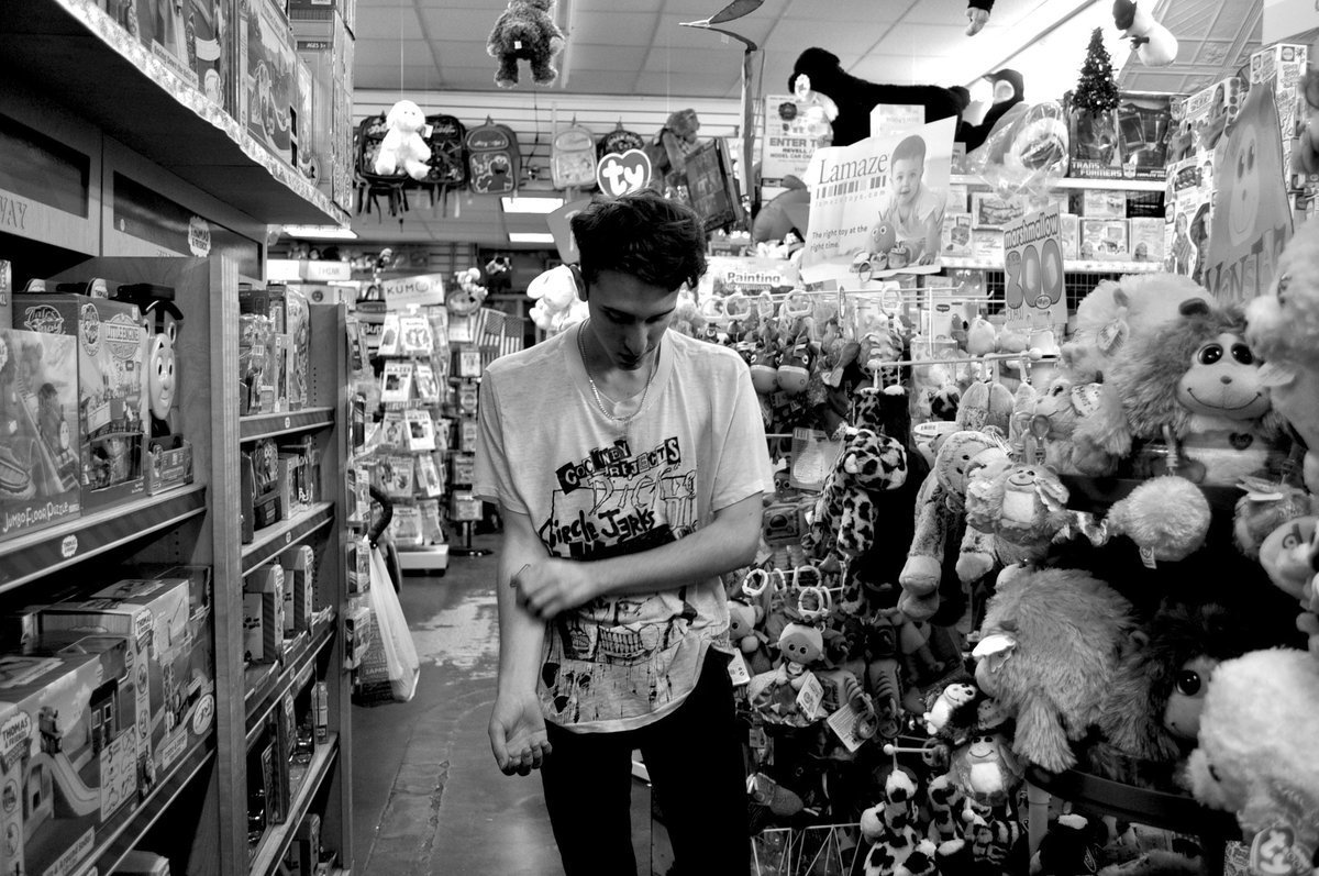 JUST ANNOUNCED NYC SHOWS: A LIST ❤️

ohmyrockness.com/shows/just-ann…