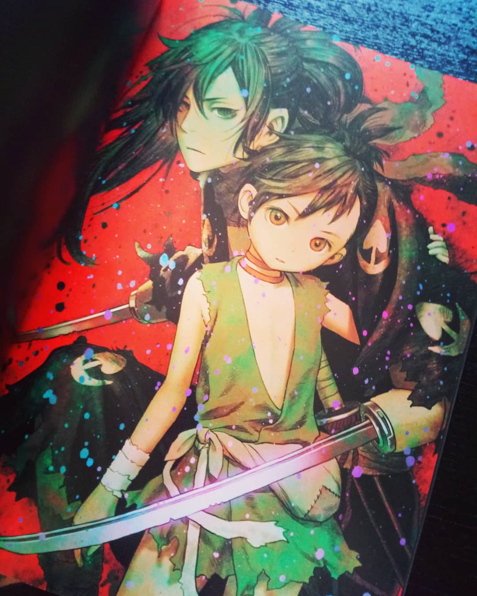 HarutoBooksFR's tweet photo. En attendant que nous reprenions un jour les reviews sur le site, voici un aperçu du doujinshi "TV ANIME DORORO OFFICIAL TRIBUTE BOOK" vendu durant le C96!
Beaucoup d'illustrateurs rendent hommage à la licence, comme par ex. Shirow Miwa, Range Murata, Daruma Matsuura ou LAM. https://t.co/cklKVZYl3E