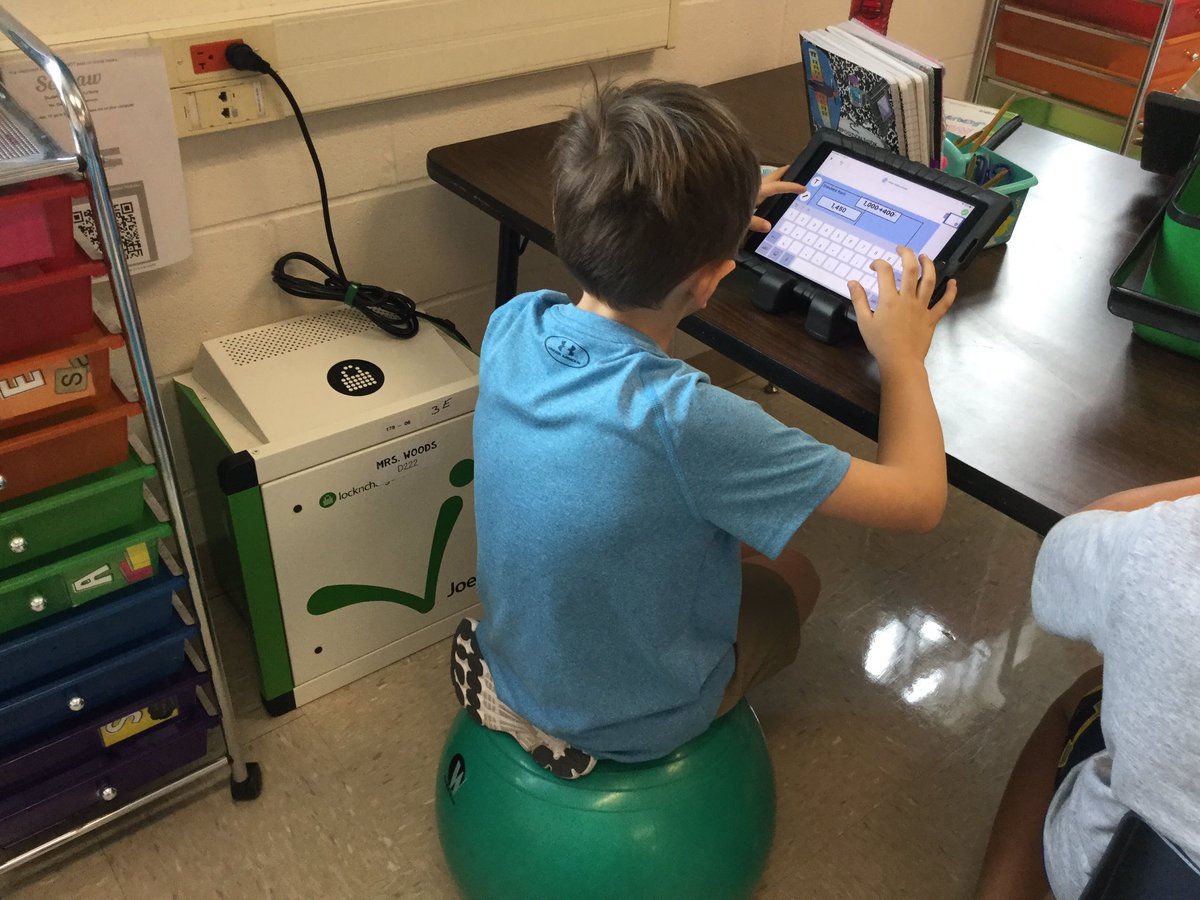 whitwhite91's tweet photo. Trying out our math stations! The students were very engaged had lots of great conversations about place value! 
#flexibleinthird @NISDAUE https://t.co/3qFi5dTF5Y
