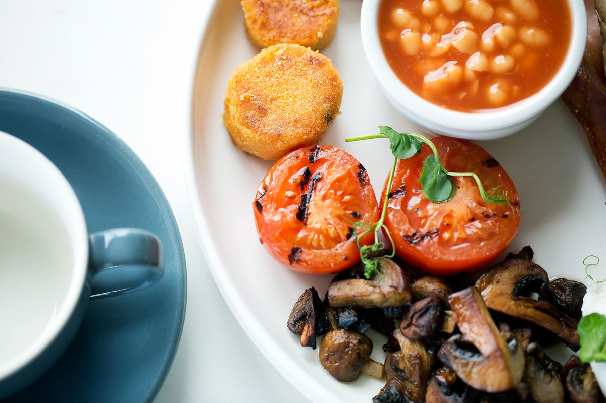 Our breakfast menu is designed with you in mind, using locally sourced and seasonal produce for the best flavour and quality, and with options for all dietary requirements. 🍴
#hixongreen #breakfast #lunch #dinner #coffee #hove hixongreen.co.uk/?utm_source=Tw…