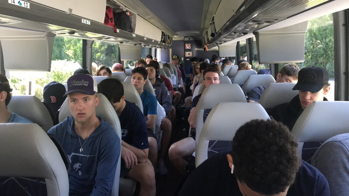 jrmonarchsCR's tweet photo. And we are off! The @USPHL @NHJRMONARCHS NCDC Training Camp heads to @jaypeakresort for Preseason! Games vs @UticaJrComets and @juniorbruins this weekend. The @NH_Hooligans team will be joining us as well! 

Follow nhjrmonarchs_cr for weekend updates! 

#boysareback https://t.co/99pNXt1GUr