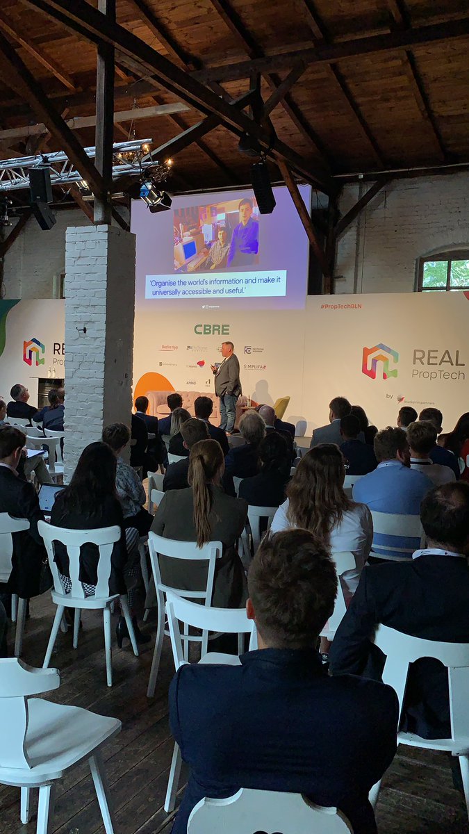 STRKLG's tweet image. Wir mieten uns dann mal eine Garage an, da starten schließlich alle großen Unternehmen...guter Tipp von @edparsons #PropTechBLN