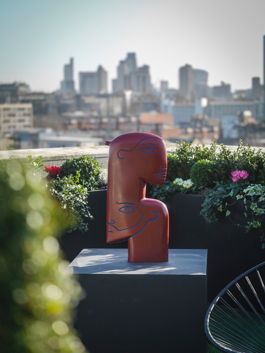 PangolinLondon's tweet photo. #tbt to photographing this #beautiful work by Jon Buck on the #rooftop of @KingsPlace for our ‘Sculpture in the #Garden’ exhibition back in 2016
#JonBuck #Shiptoshore #Sculptureinthegarden #gardensculpture #kingsplace #exhibition #sculptor #bronzesculpture #PangolinLondon #art https://t.co/vaLPeMWBcZ