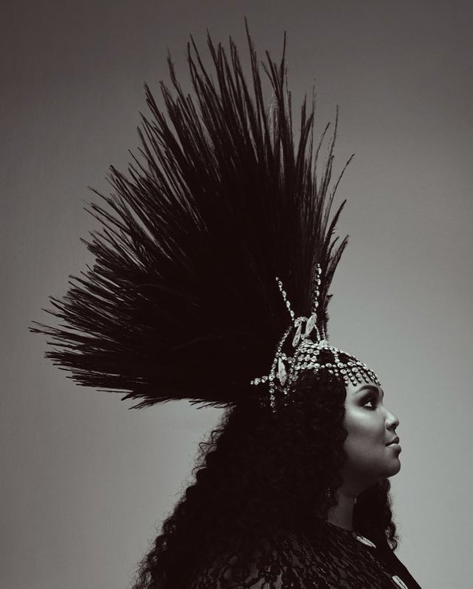 👑 <a href="/lizzo/">LIZZO</a> aşkımız tartışılmaz! 😍 #ELLE 
HitStop.lnk.to/Yejx5