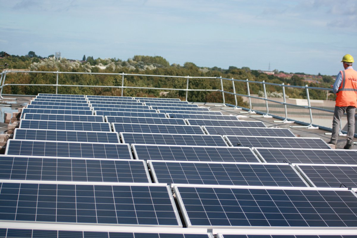 Surgoconstruct's tweet image. Great day for roof top shots. PVs at the Swans Centre For Innovation a current refurbishment project for @northtynesidecouncil  #investingintheregion #rivertyne #oilandgas @constalliancene @NCBuildersFed @constructingexc