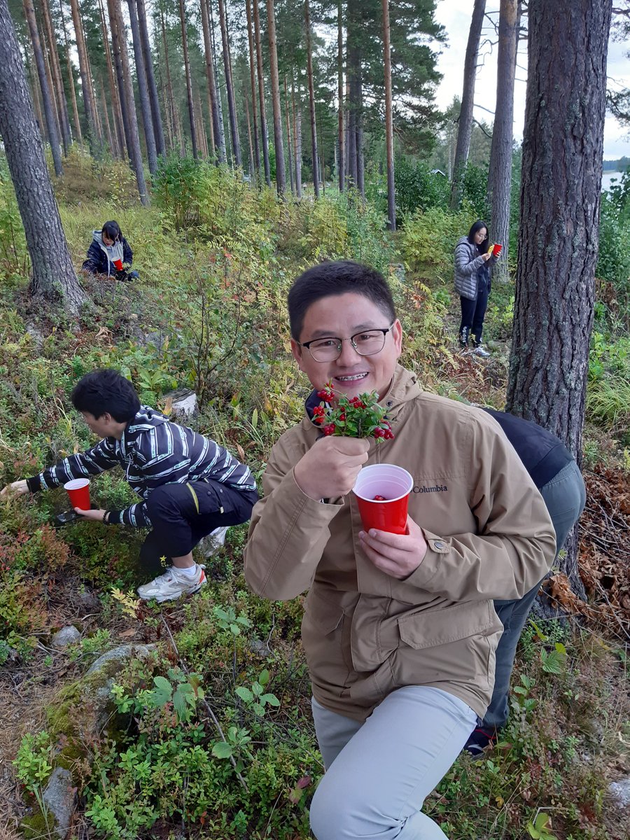 marjagr's tweet photo. Getting to know #Finnishnature and #Finnishness with #shums students of #savoniaamk #schoolofhealthcare https://t.co/ISAF85zi6v