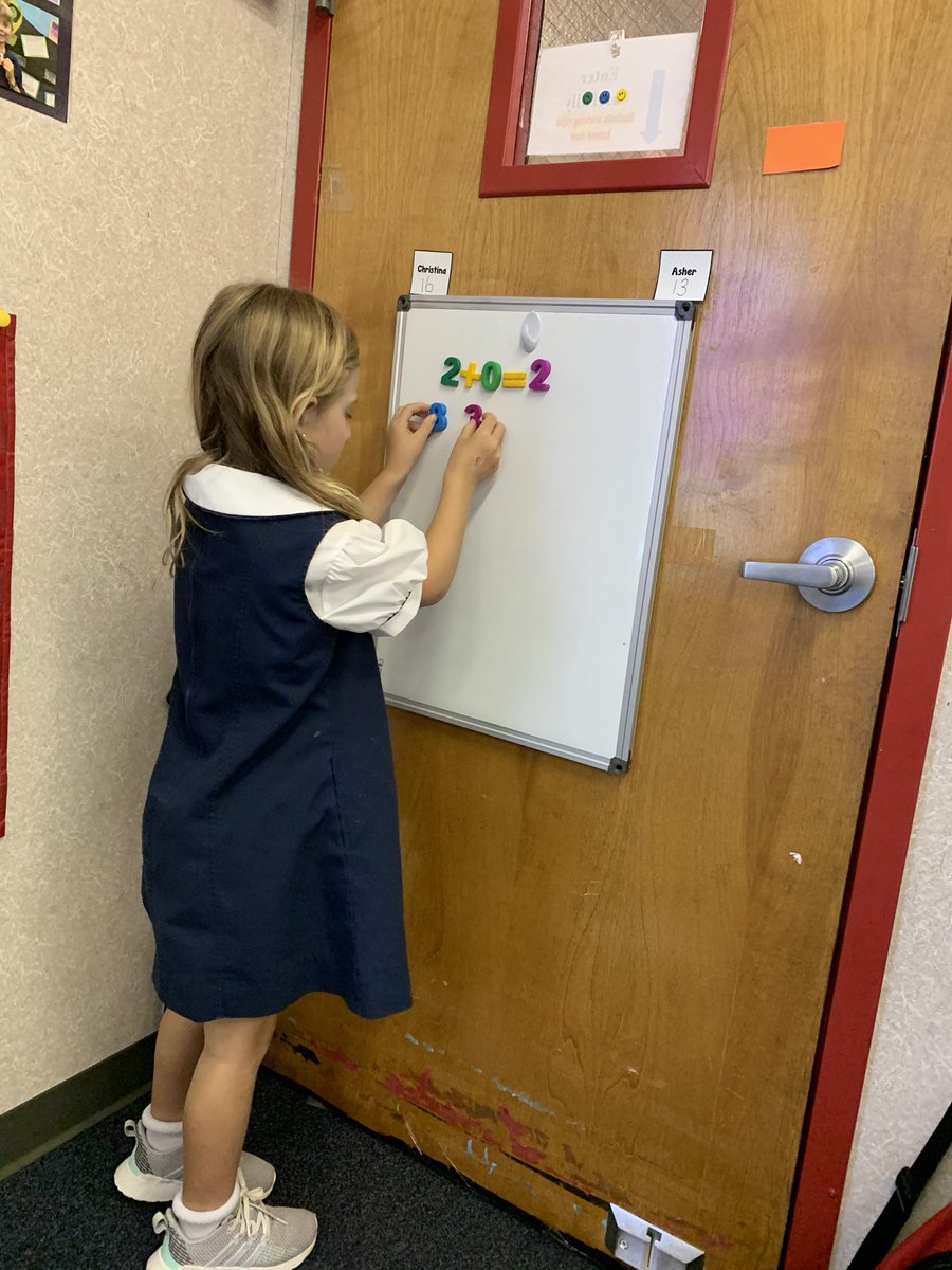Superstars2nd's tweet photo. While we were doing math workshops, we found how to “make tens” and how to add and subtract. It’s so fun to learn! (tweeted by our Star Student of the week!) #MathWorkshops #MathRocks https://t.co/L5R2tum4Em